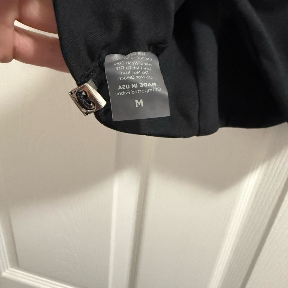 Bombshell Sportswear Toggle Bra! - image 5